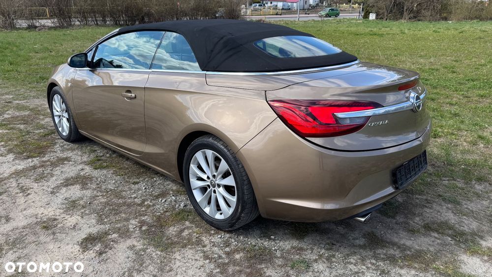 Opel Cascada 1.4 Turbo (ecoFLEX) Start/Stop Edition - 4