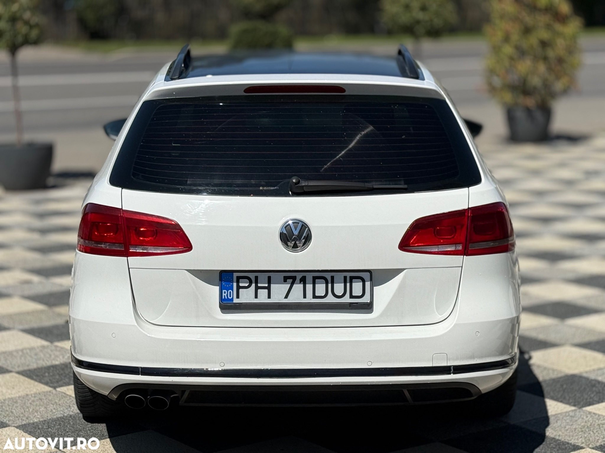 Volkswagen Passat Variant 2.0 Blue TDI DSG SCR Exclusive - 6