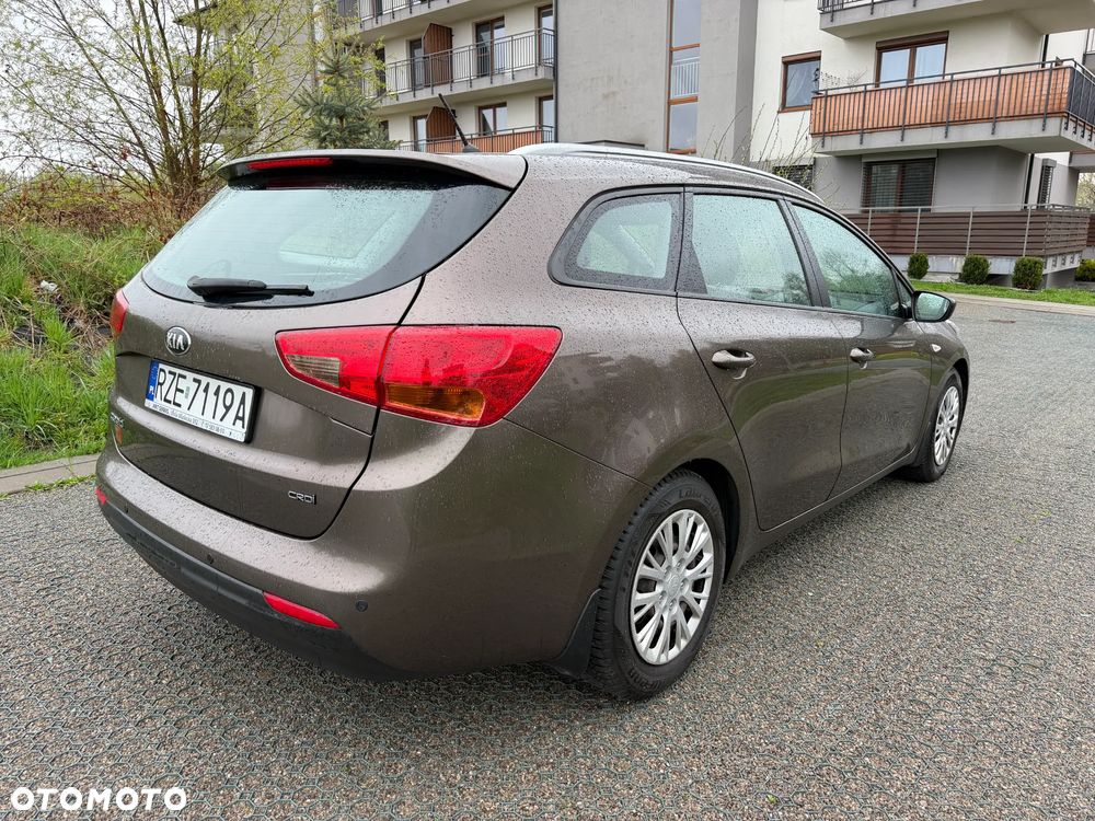 Kia Ceed 1.6 CRDi M - 4