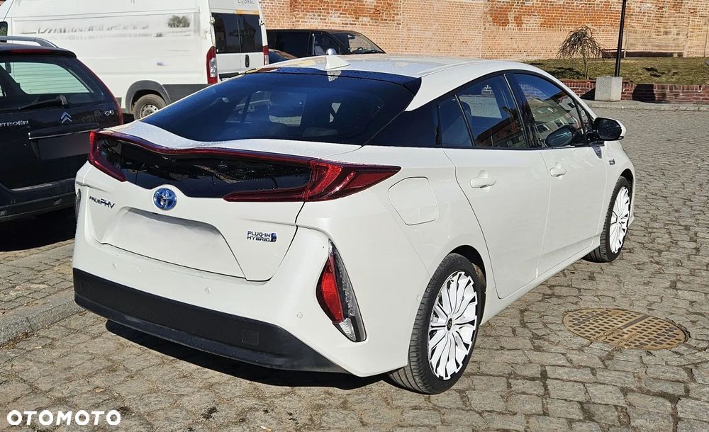 Toyota Prius - 9