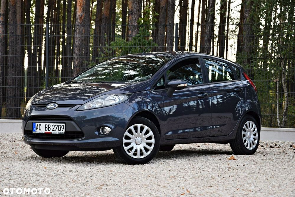Ford Fiesta - 12