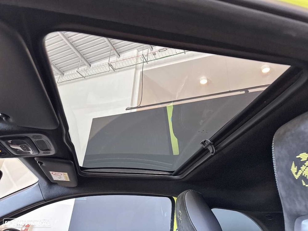 Abarth 500e Standard - 21