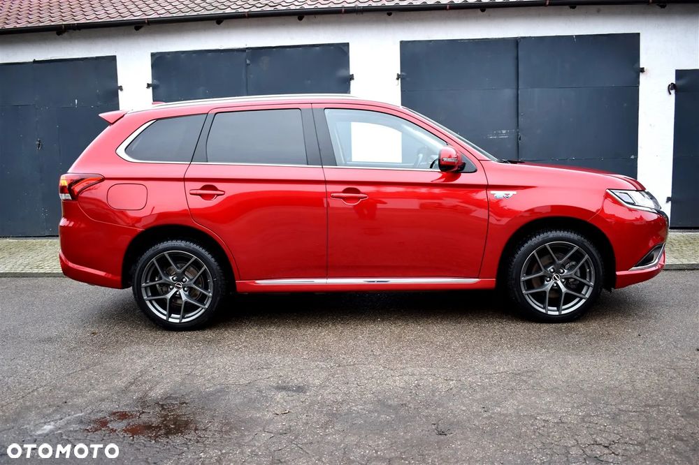 Mitsubishi Outlander Intense + - 6