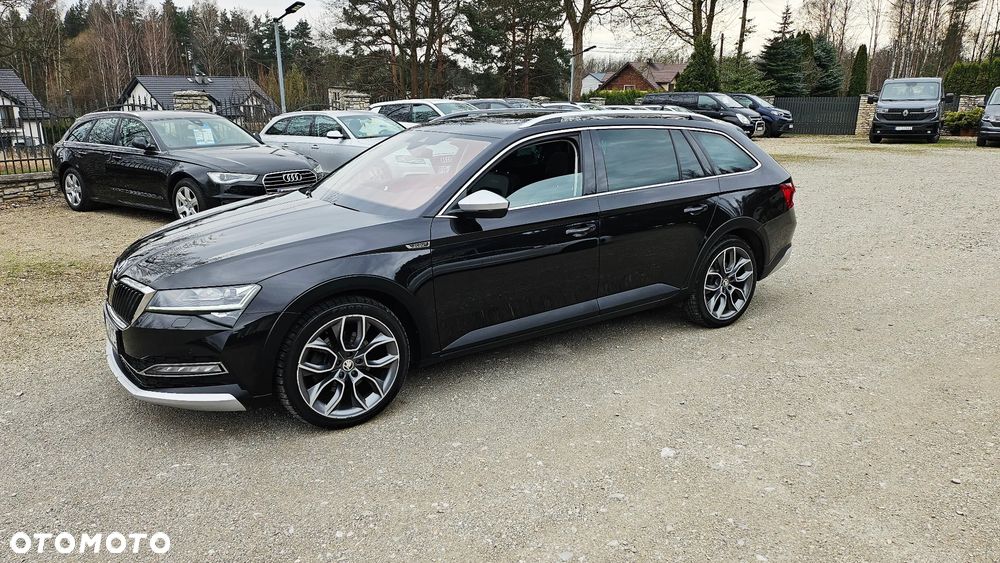 Skoda Superb 2.0 TDI SCR 4x4 Scout DSG - 3