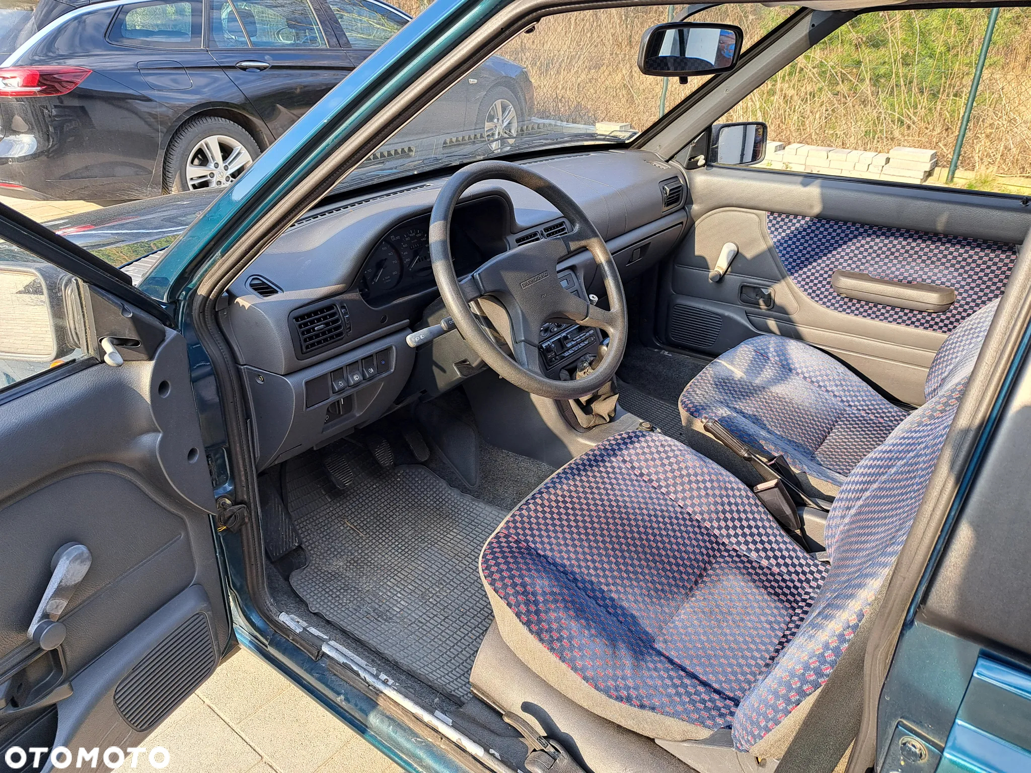 Polonez Caro - 5