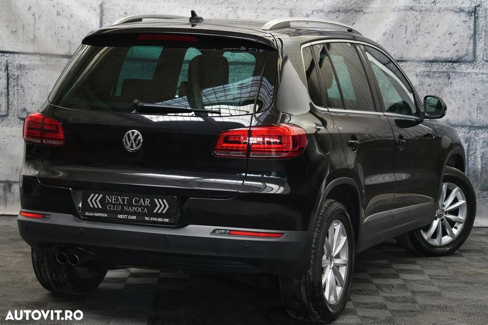 Volkswagen Tiguan 2.0 TDI SCR 4MOTION BlueMotion Technology DSG Sport & Style - 4