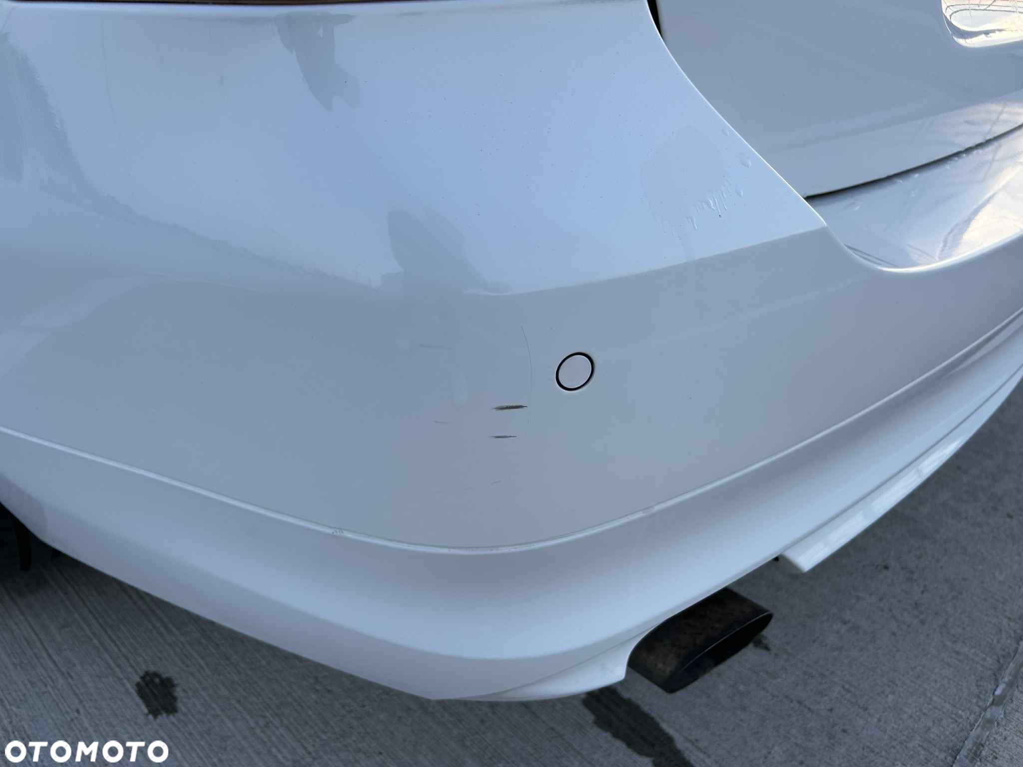 BMW Seria 3 318d DPF Touring - 9
