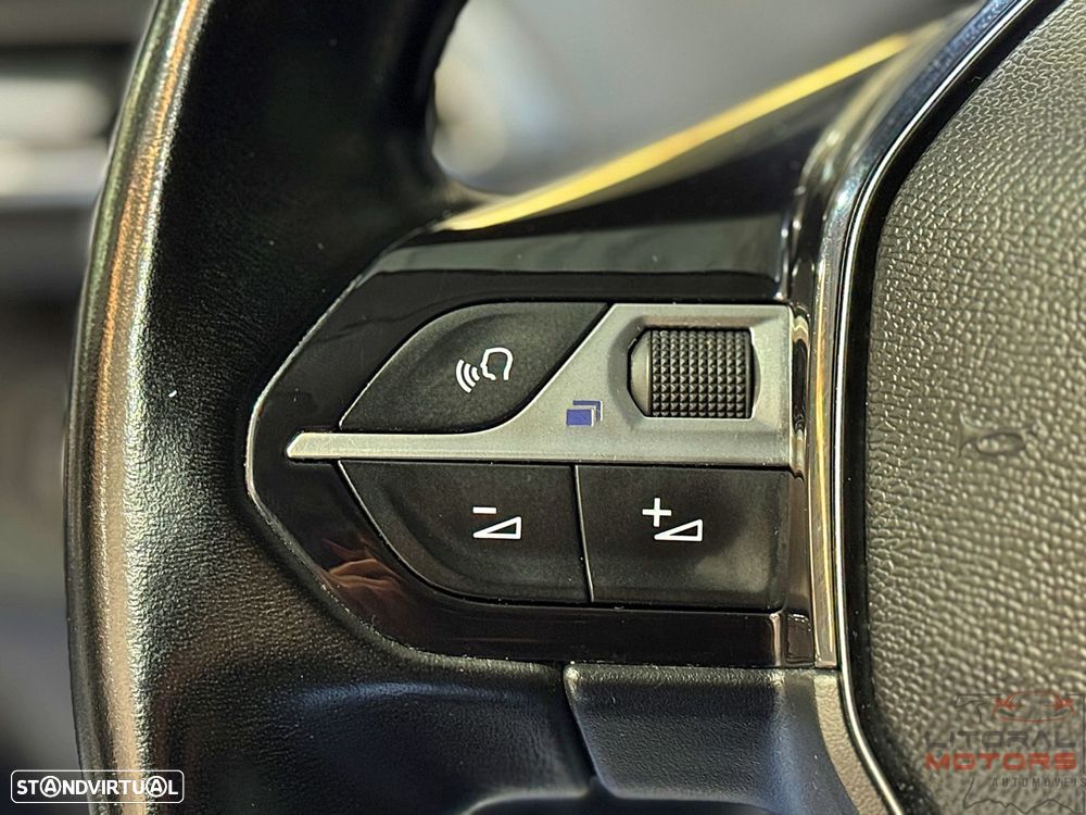 Peugeot 5008 1.6 BlueHDi Style - 22