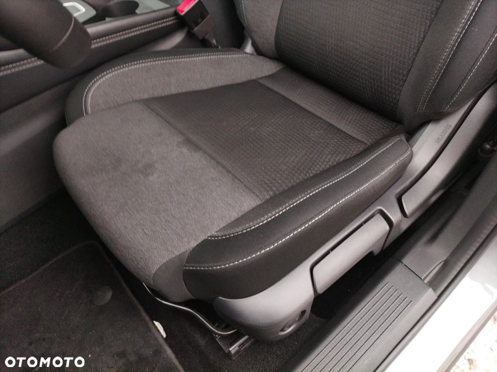 Nissan Qashqai 1.3 DIG-T MHEV N-Connecta Xtronic - 20