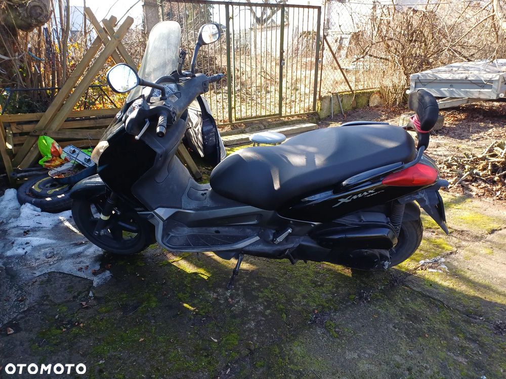 Yamaha X-max - 4