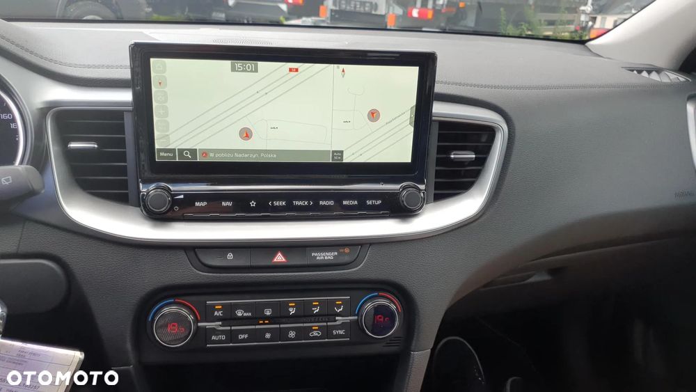 Kia Ceed 1.5 T-GDI M DCT - 19