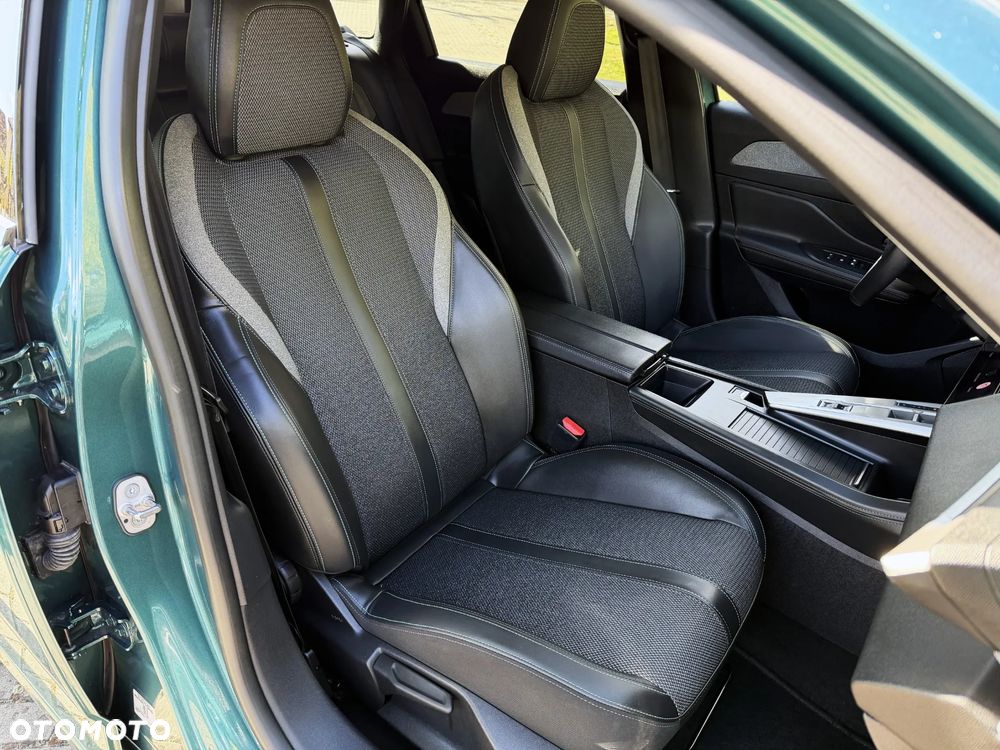 Peugeot 308 1.2 PureTech GPF Allure Pack S&S EAT8 - 18