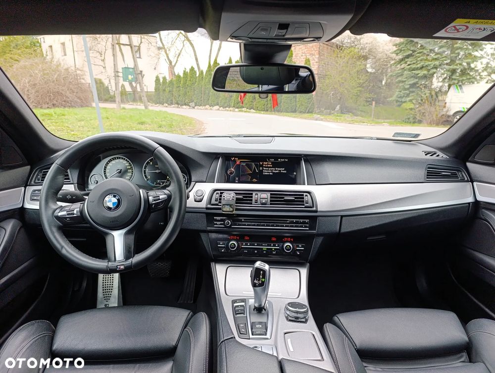 BMW Seria 5 525d xDrive Luxury Line - 8