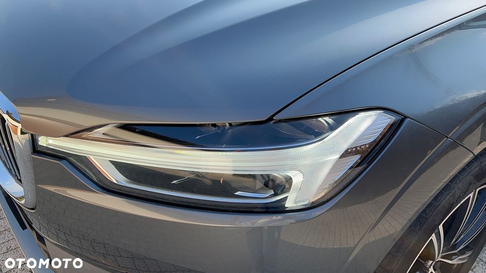 Volvo XC 60 B4 D AWD Inscription - 13