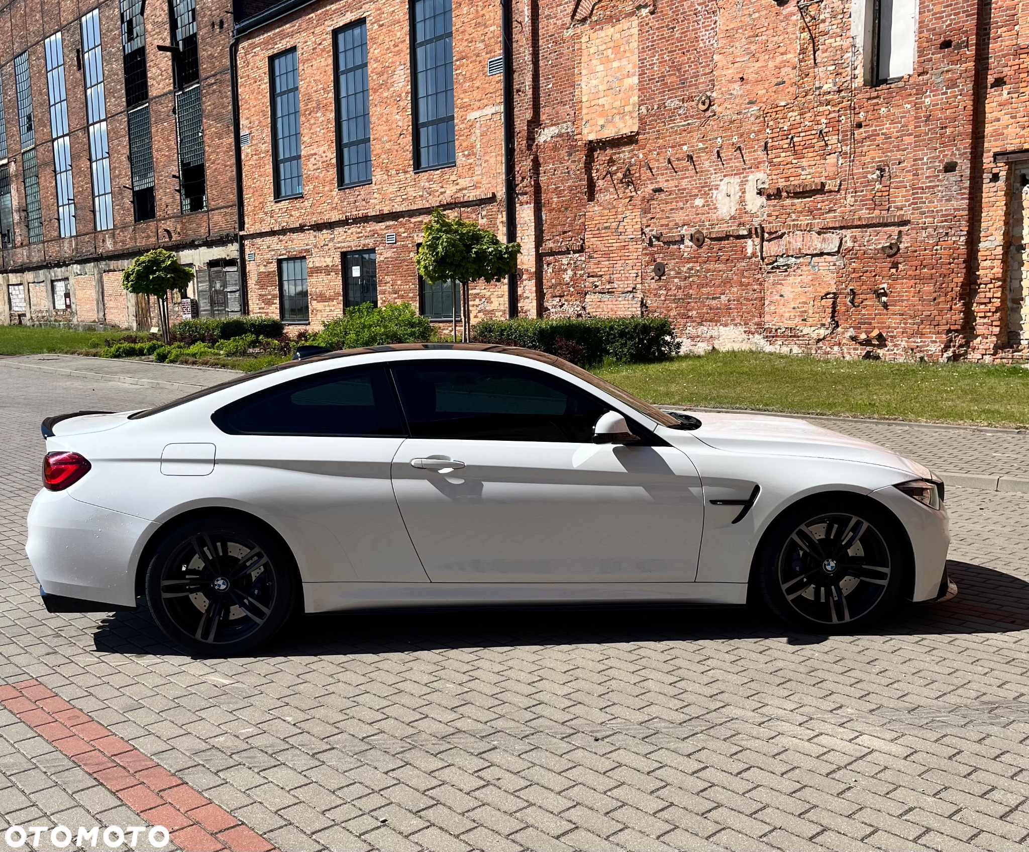 BMW M4 Coupe DKG - 8