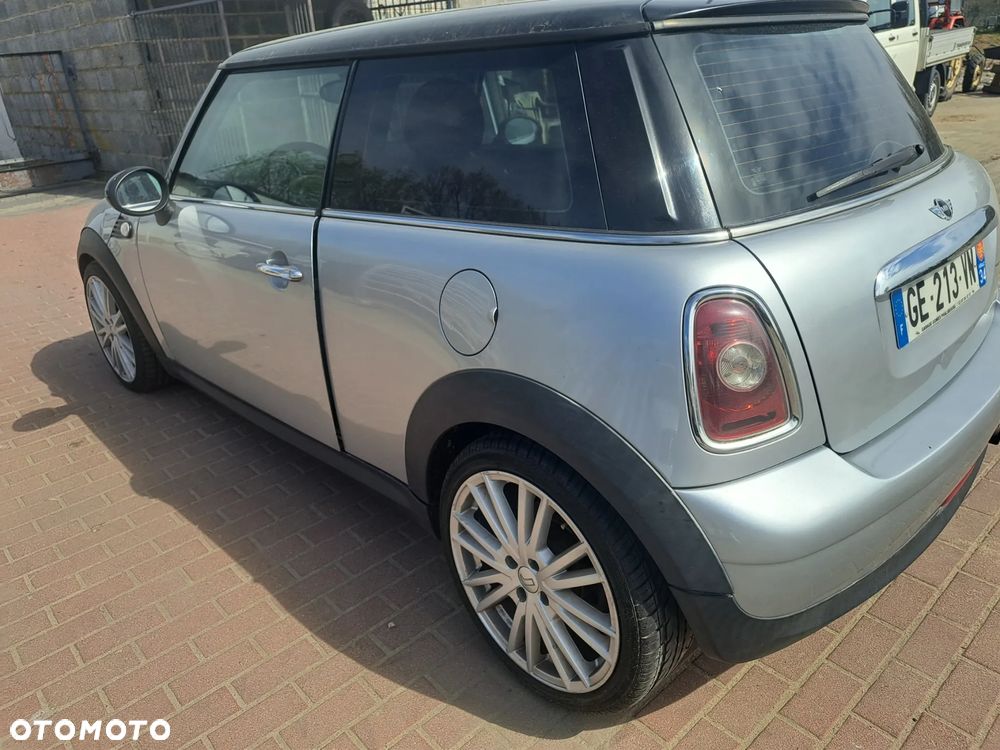 MINI ONE Standard - 6