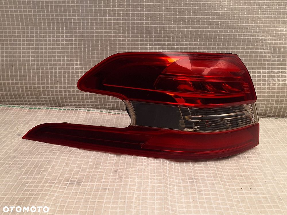 lampa tyl tylna lewa peugeot 308 II t9 2013-2017 kombi sw 9678093980 europa orginal demontaz - 2