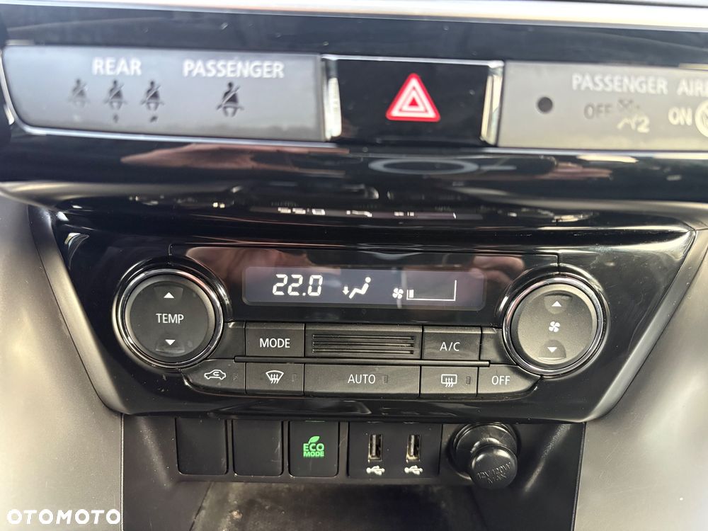 Mitsubishi Eclipse Cross 1.5 T Intense - 21
