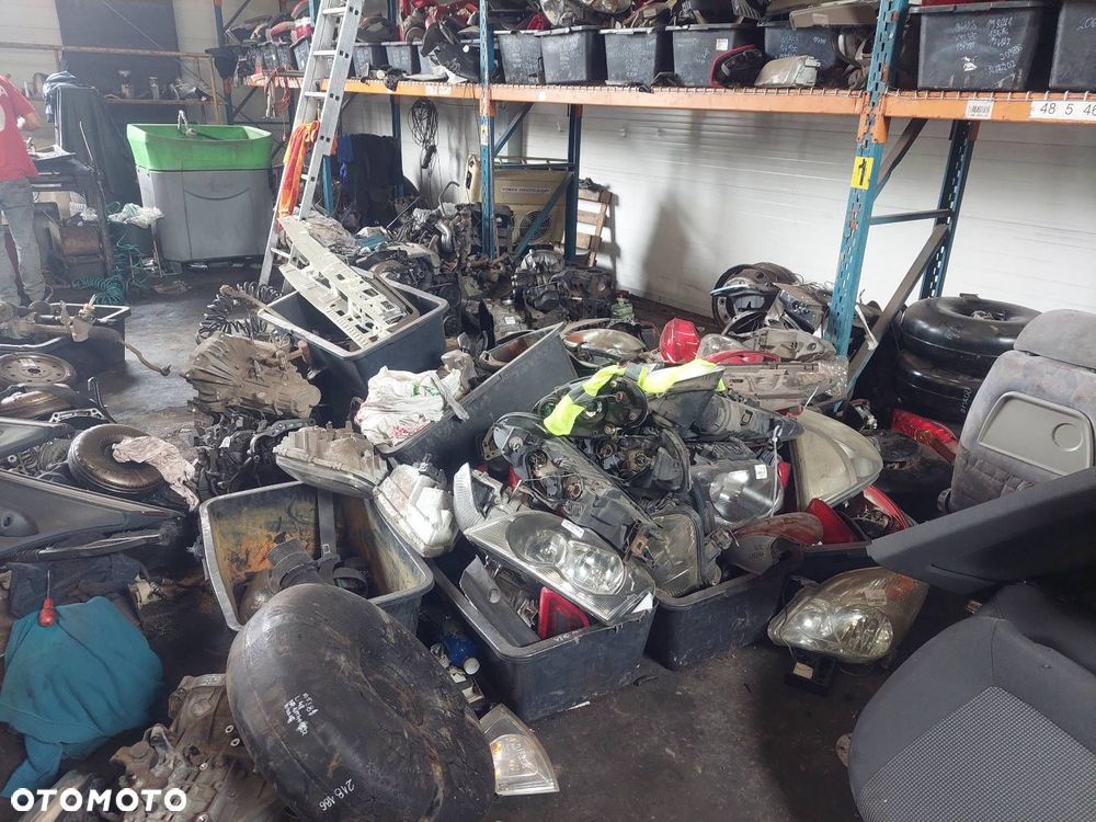 KOMPLETNY PRZÓD MASKA ZDERZAK LAMPY BELKA CHRYSLER  PT CRUISER I MNC - 15