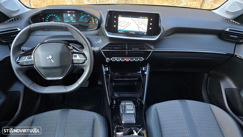 Peugeot e-208 Allure Pack - 10