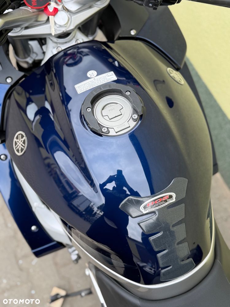 Yamaha FJR - 33