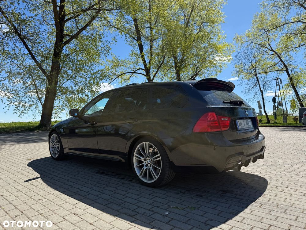 BMW Seria 3 335i - 3