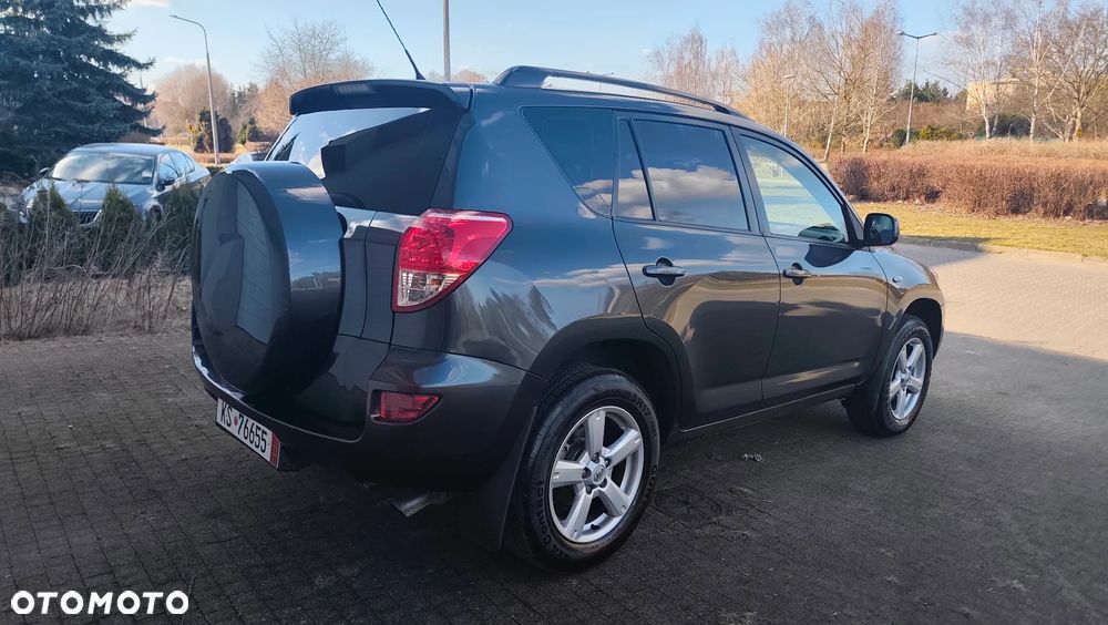 Toyota RAV4 2.0 4x4 Automatik Executive - 6