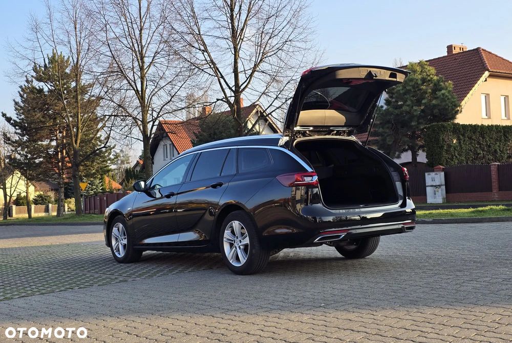 Opel Insignia 2.0 CDTI Business Elegance S&S - 11