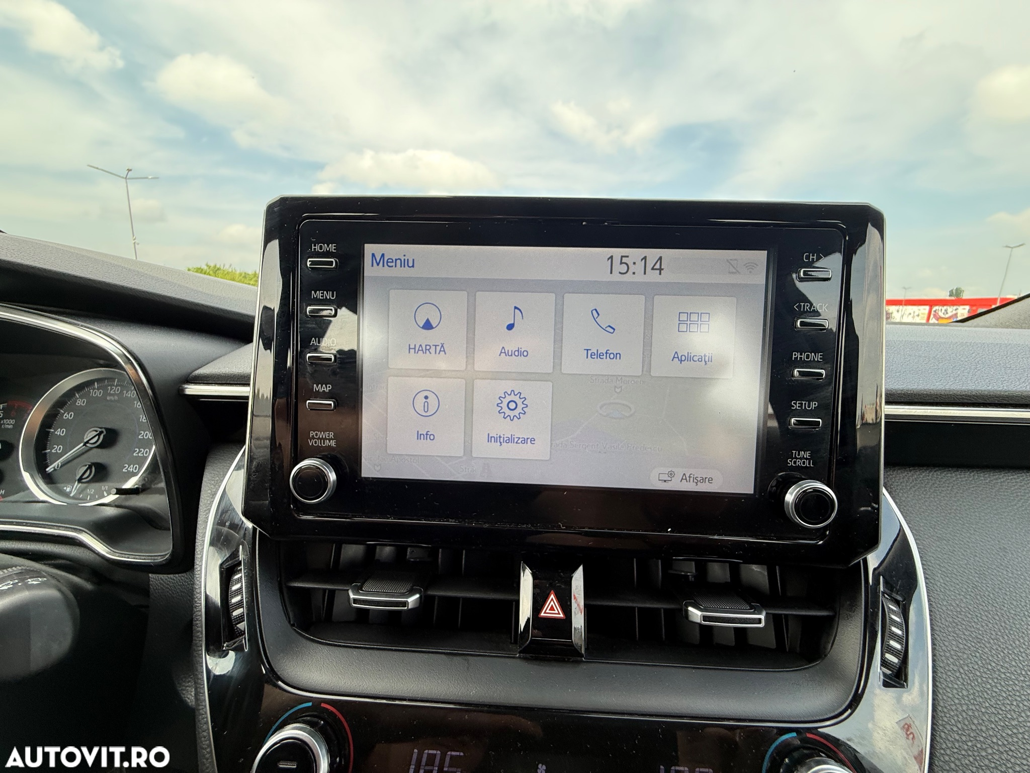Toyota Corolla 1.8 Hybrid Business Edition - 18