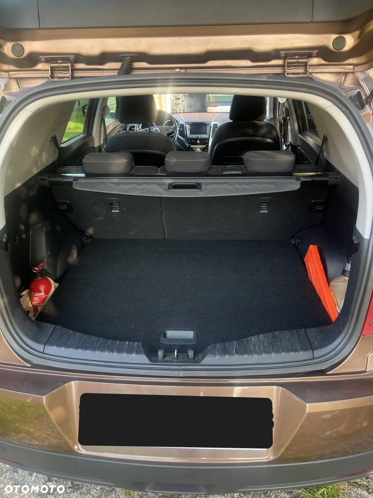 SsangYong/KGM XLV 1.6 D Crystal - 16