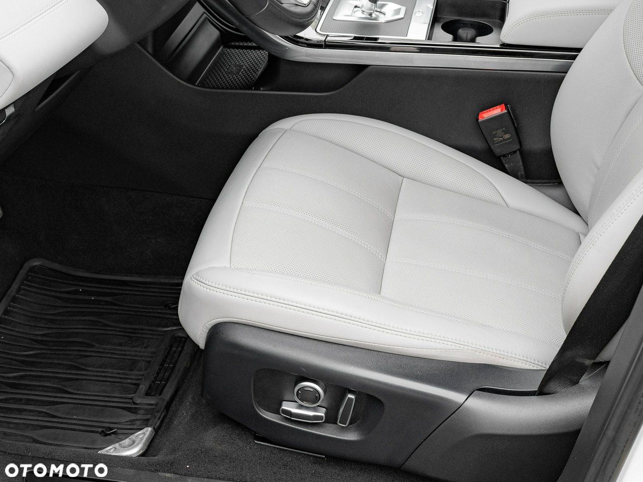 Land Rover Range Rover Evoque - 14