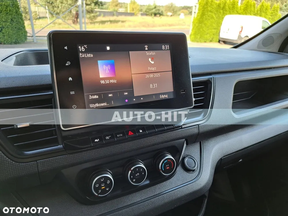 Renault Trafic - 18