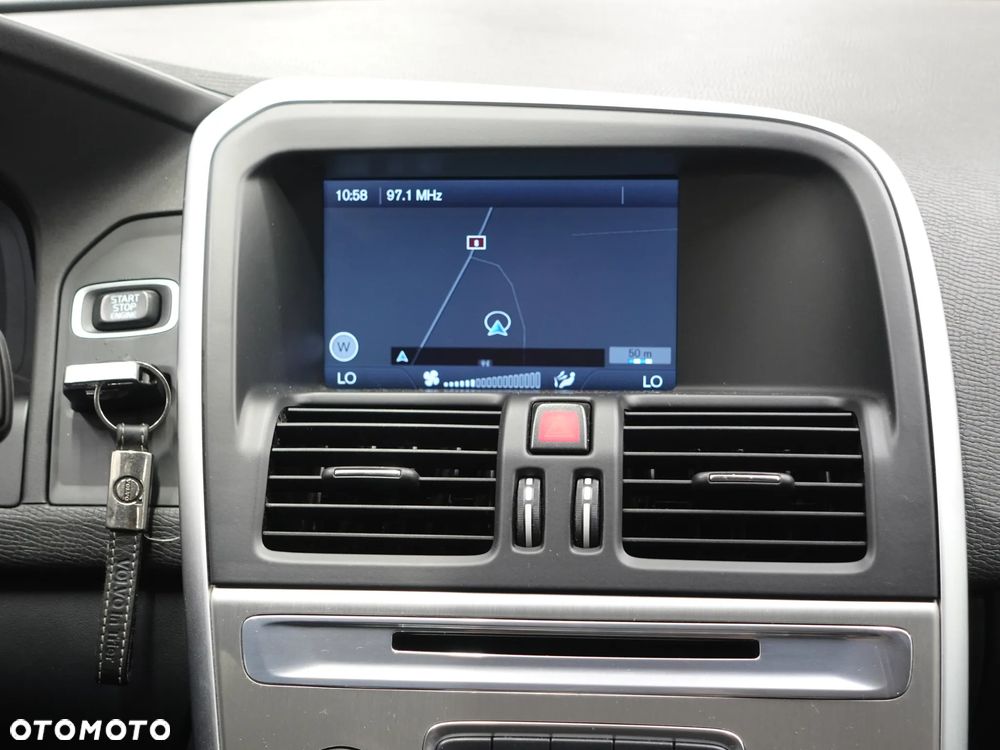 Volvo XC 60 - 35