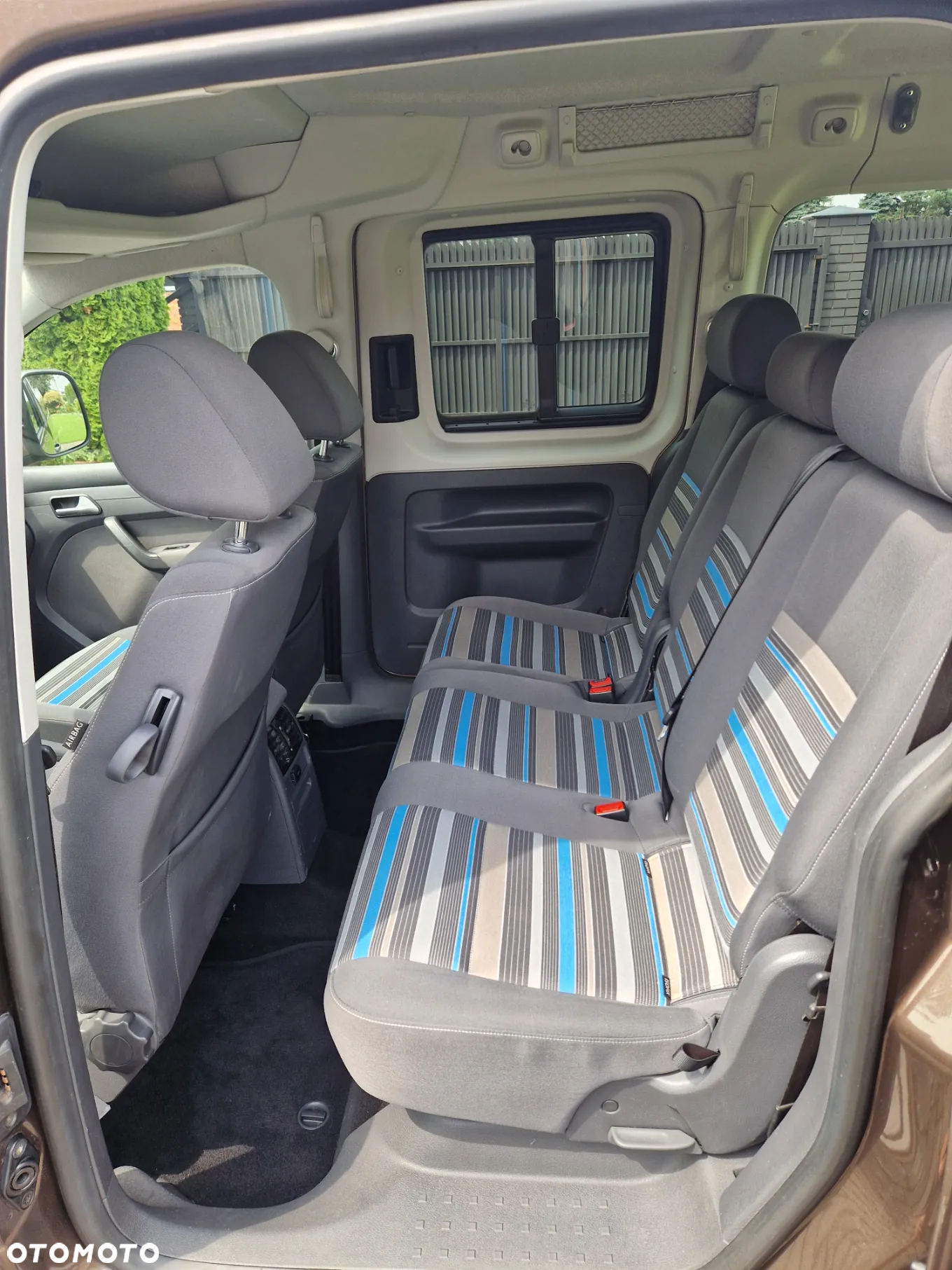 Volkswagen Caddy 2.0 TDI Comfortline DSG - 12