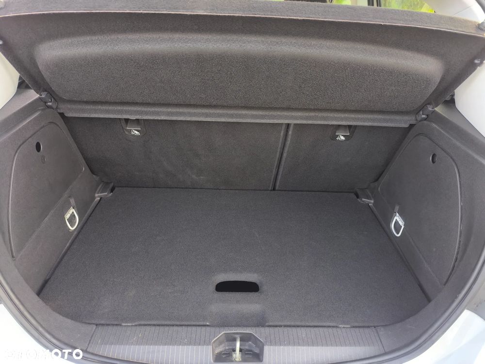 Opel Corsa 1.4 Color Edition - 23
