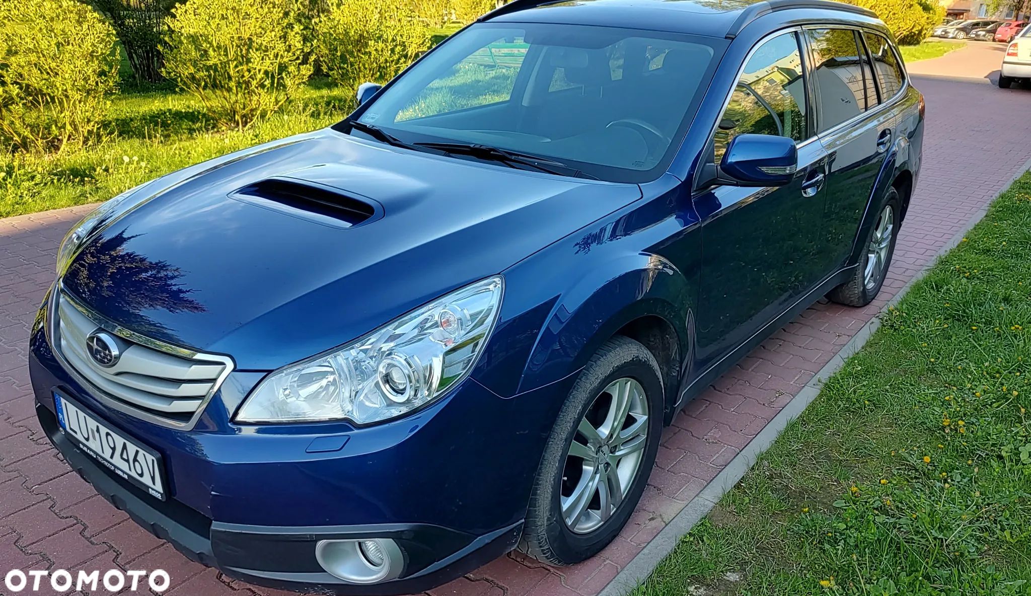 Subaru Outback - 1