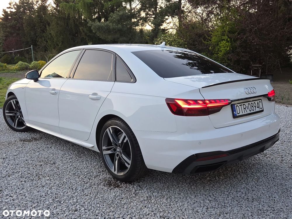 Audi A4 Limousine 35 TFSI mHEV S Line S tronic - 37