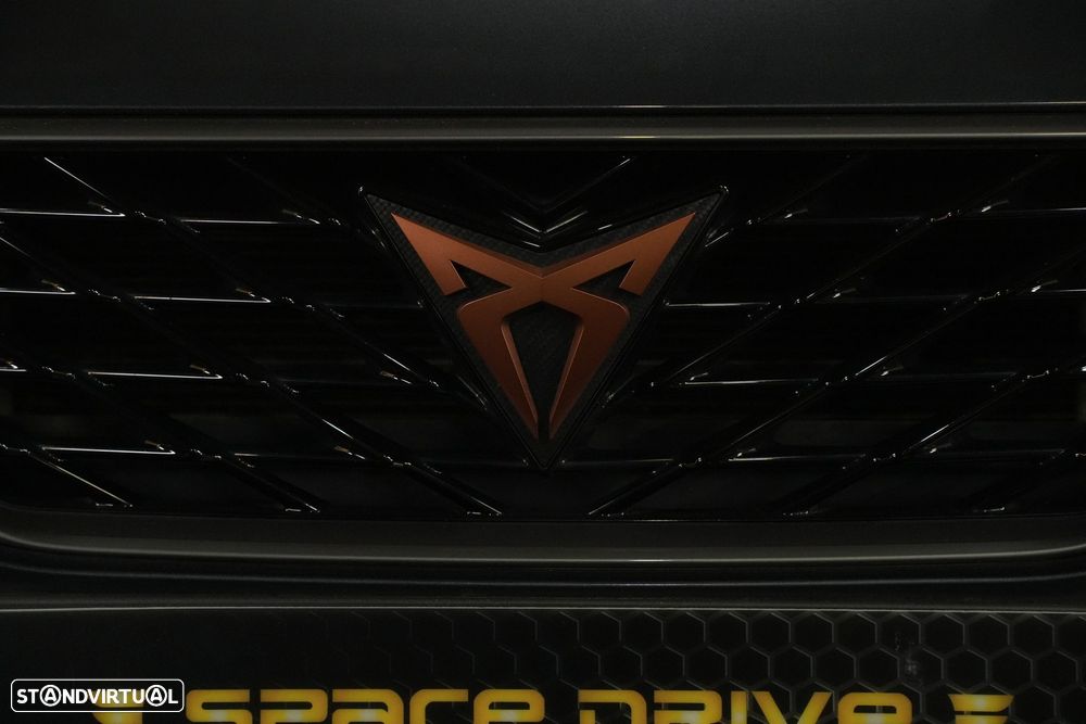 Cupra Leon 1.4 e-Hybrid MID DSG - 6