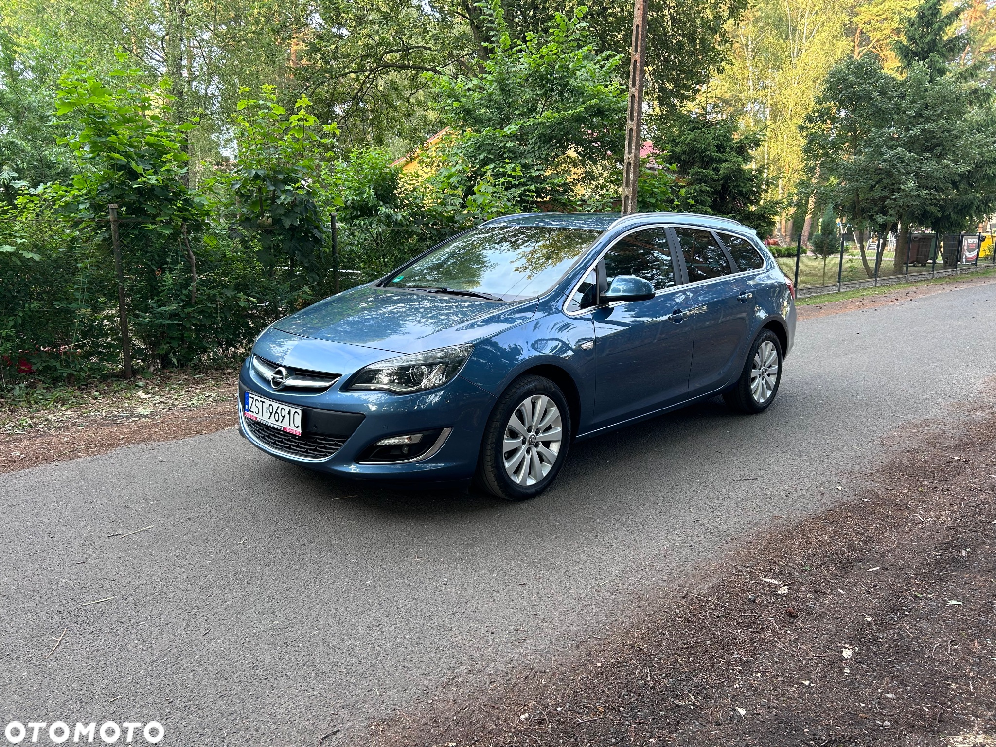 Opel Astra 2.0 CDTI DPF Sports Tourer Automatik Active - 3