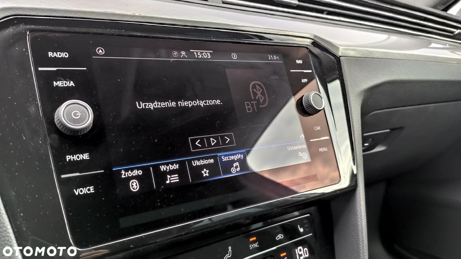 Volkswagen Passat - 17