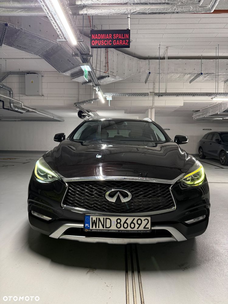 Infiniti QX - 2