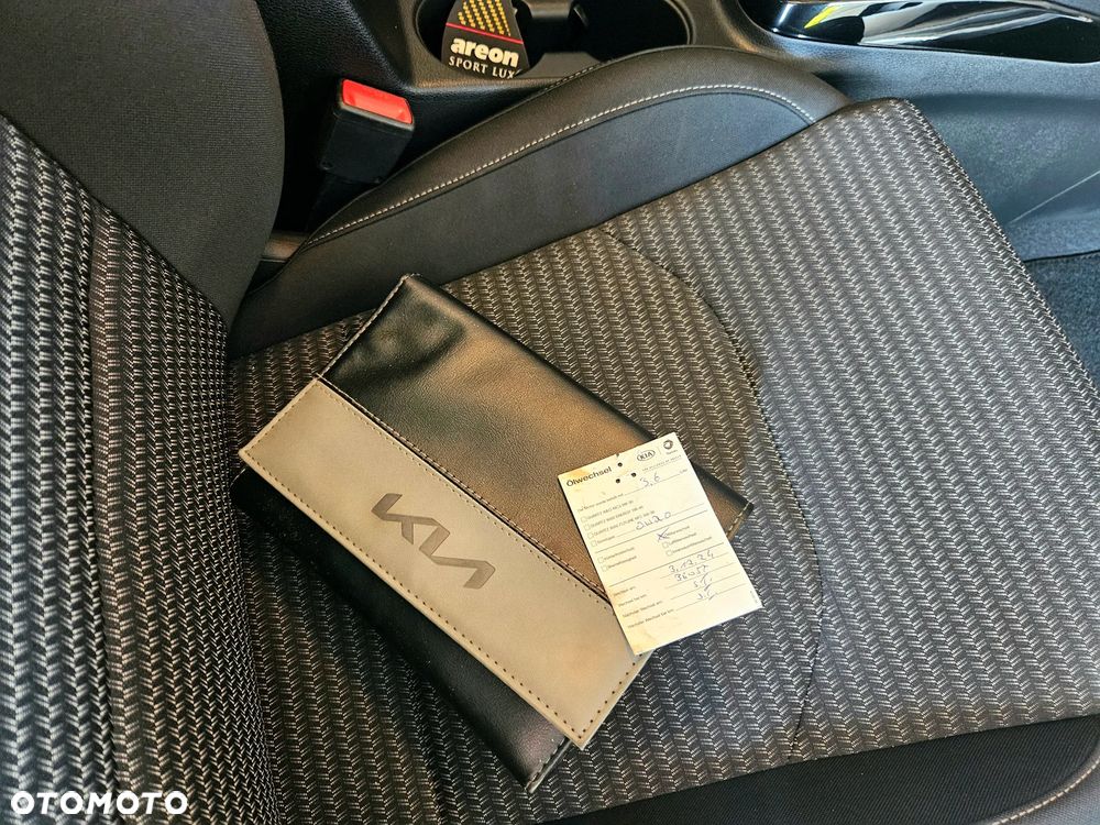 Kia Ceed - 28