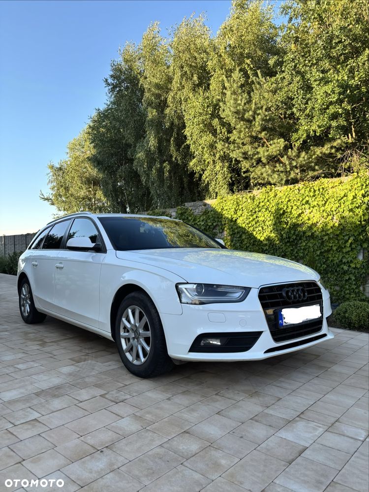 Audi A4 Avant - 4