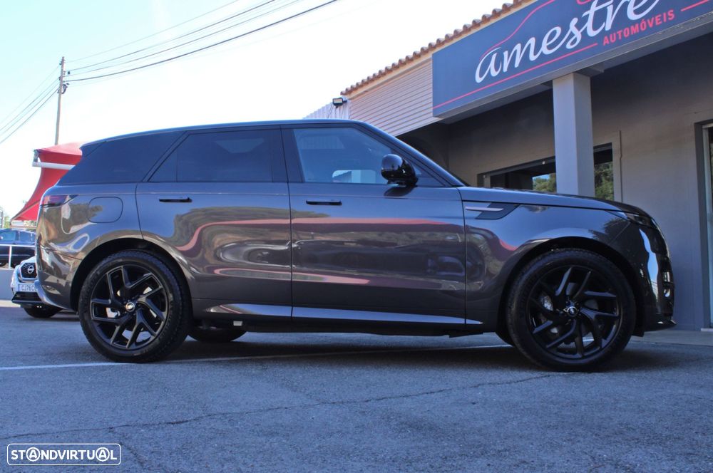 Land Rover Range Rover Sport 2025 photo 3