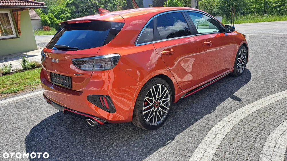 Kia Ceed 1.6 T-GDI GT DCT - 4