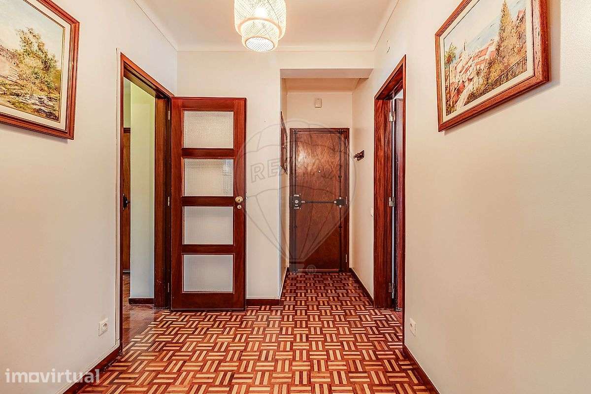 Apartamento T4 para arrendamento - Grande imagem: 2/19