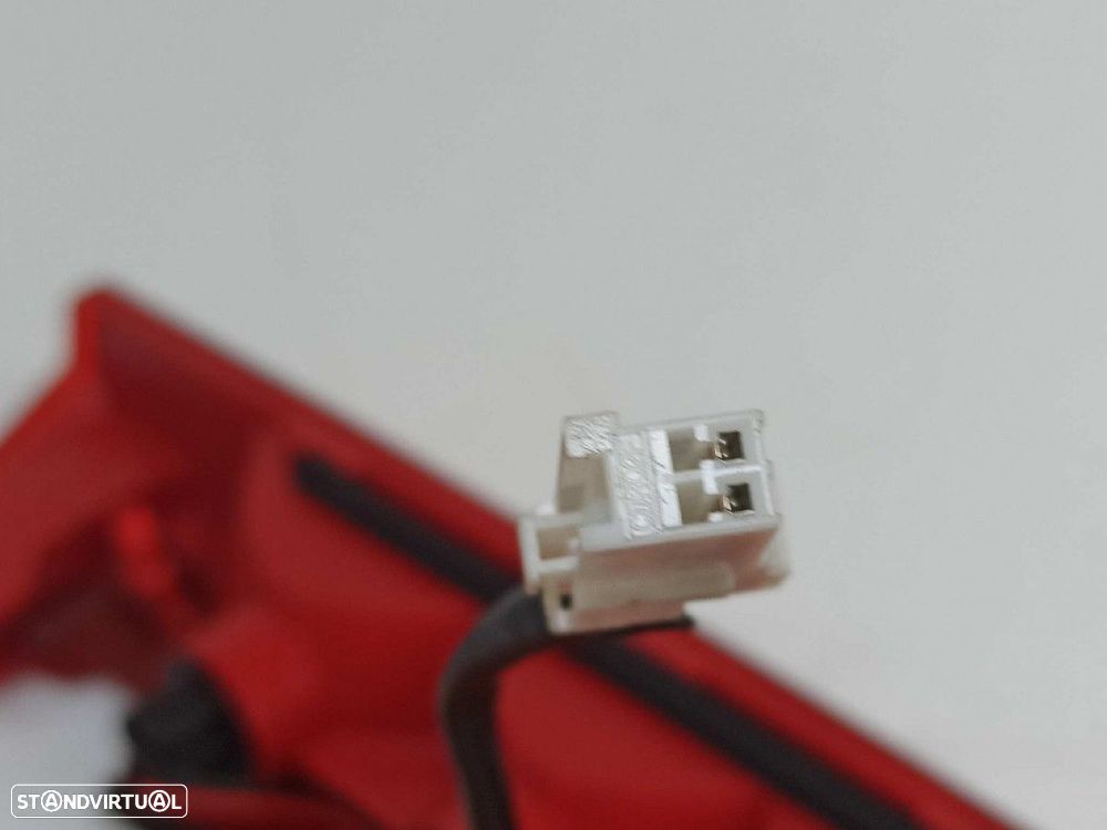 LUZ CENTRAL DE TRAVÃO KIA STONIC (YBCUV) DRIVE - 2