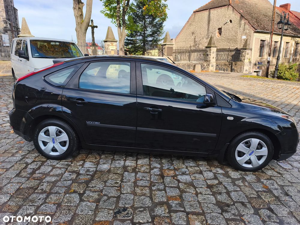 Ford Focus - 6