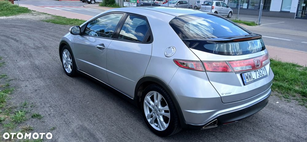 Honda Civic 1.8 Sport - 6