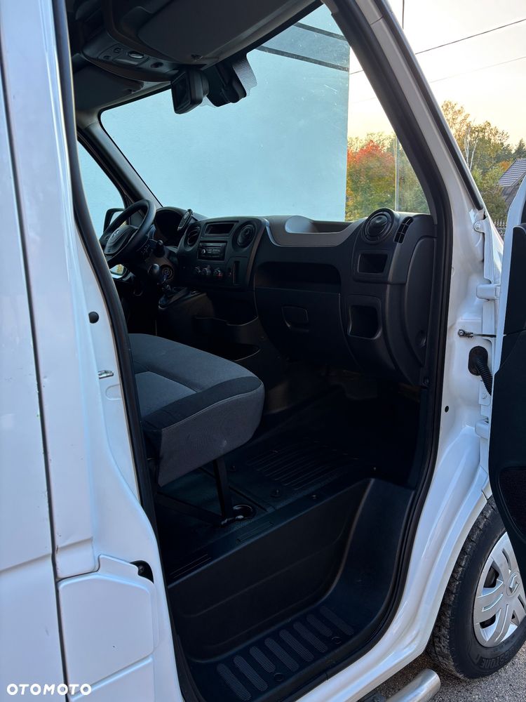 Renault Master - 22